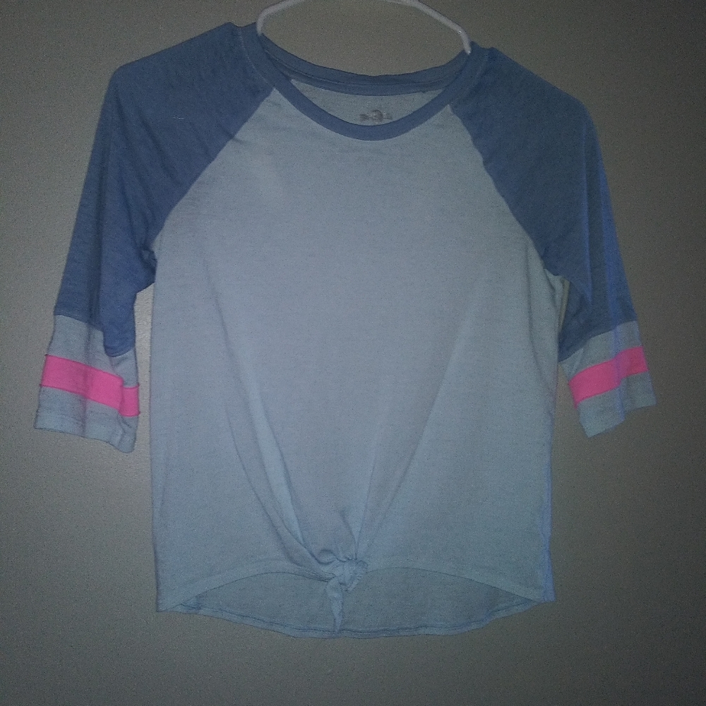 Short sleeve shirt